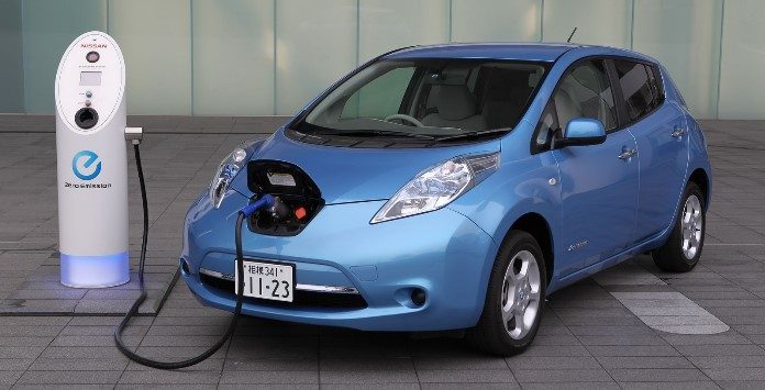 Japão tem mais pontos de recarga para carros elétricos que postos de gasolina